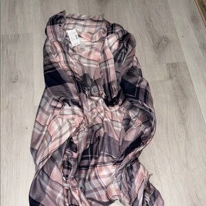 Women’s maurices Pink and Black Plaid vest